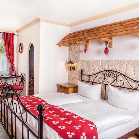 Traditions-Gasthaus Bayrischer Hof Leutkirch im Allgäu Dış mekan fotoğraf